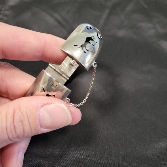 Vintage Mexican sterling silver Picasso bullfight storytelling bracelet EUC! - Picture 6 of 13